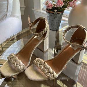 Dolce Vita Hassa Heels